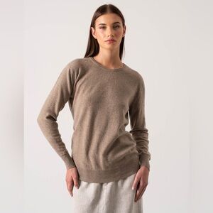 Worthington Women's Long Sleeve Round Neck Sweater